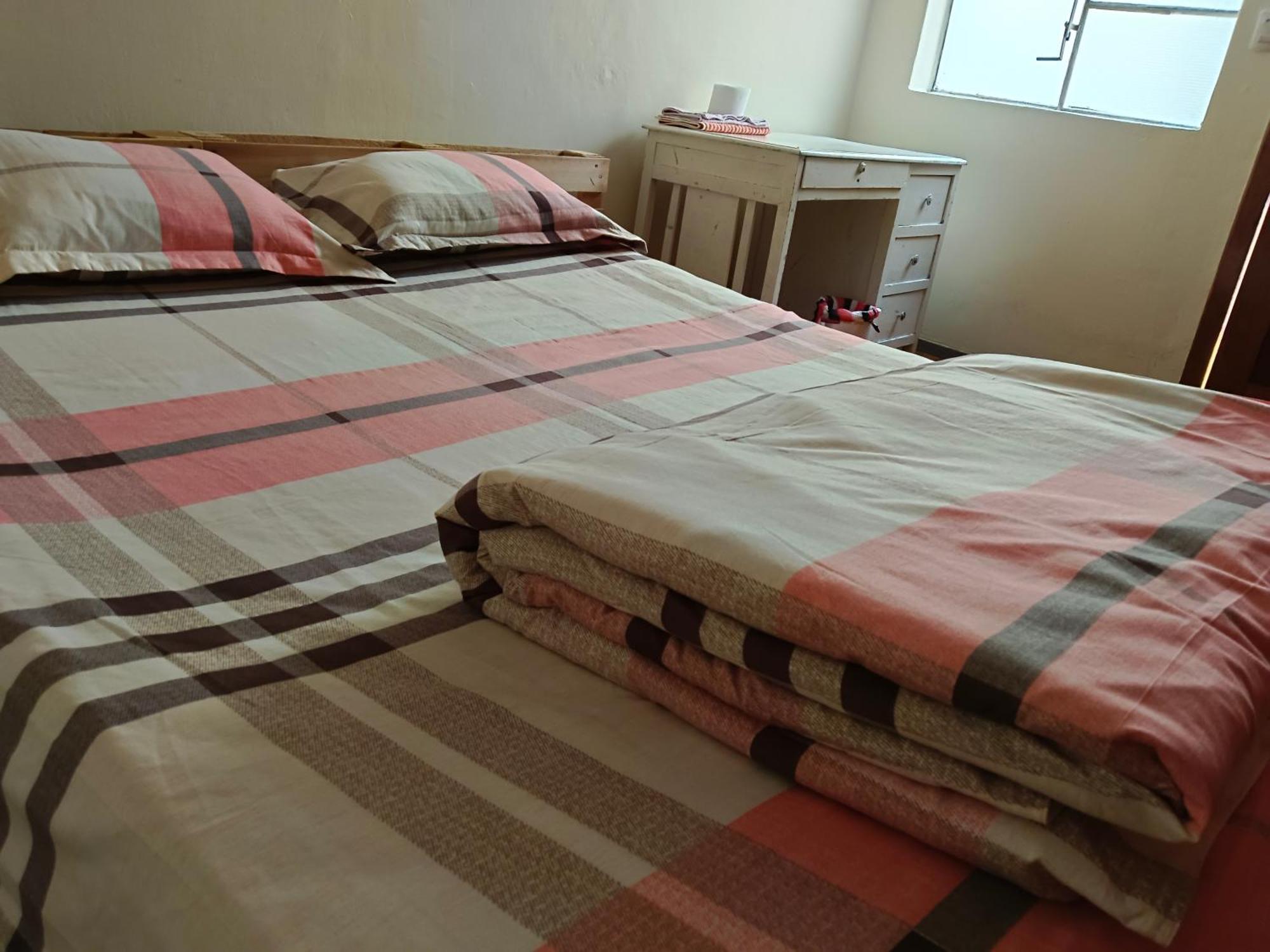 Albergue Camry Backpackers佳美背包客旅馆 Cuenca Exterior photo